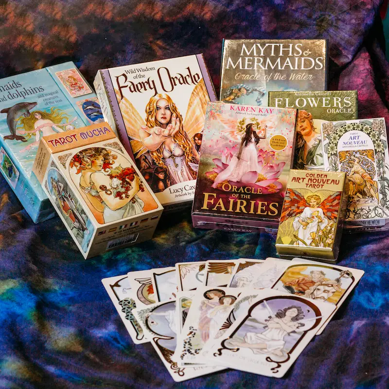 CE-0122-Gifts_Mythical1-PIC (1)